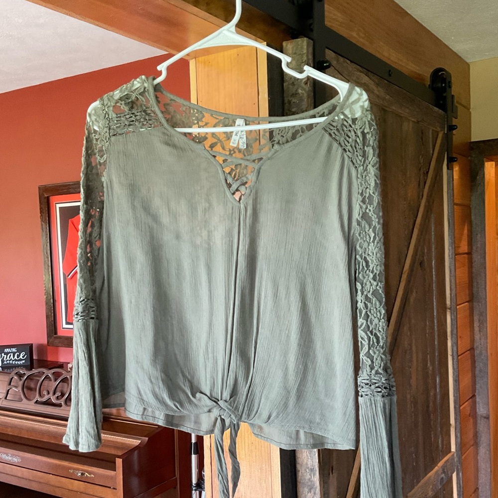 Mudd Blouse